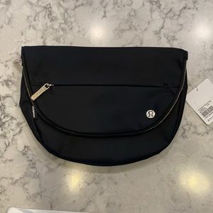 Lululemon All Night Festival Bag 5L